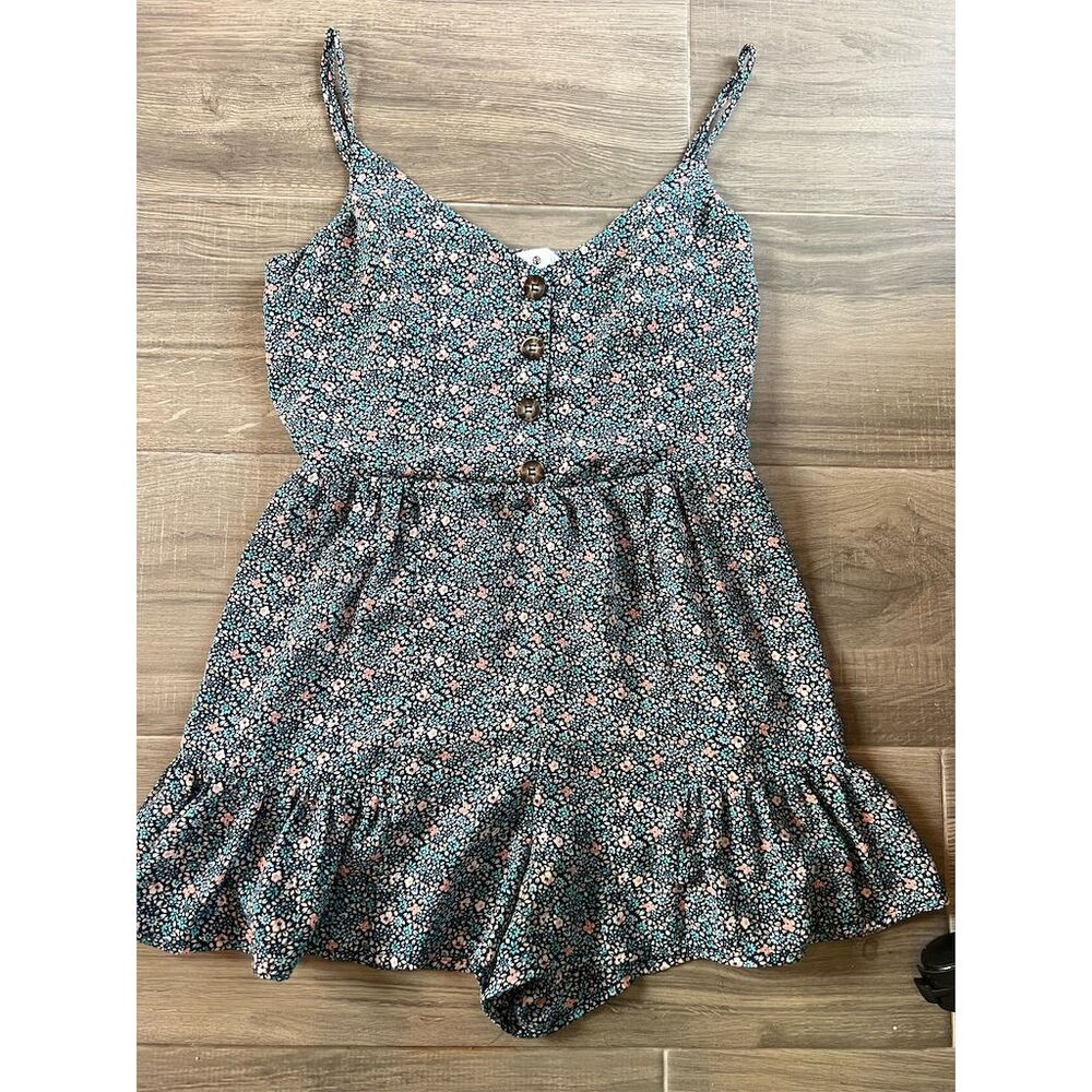 Nordstrom Women's Floral Blue Romper Size S Casual Summer Outfit